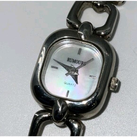 Rumours Women Wristwatch Silver Tone Chain strap Quartz Analog Watch - Picture 3 of 5